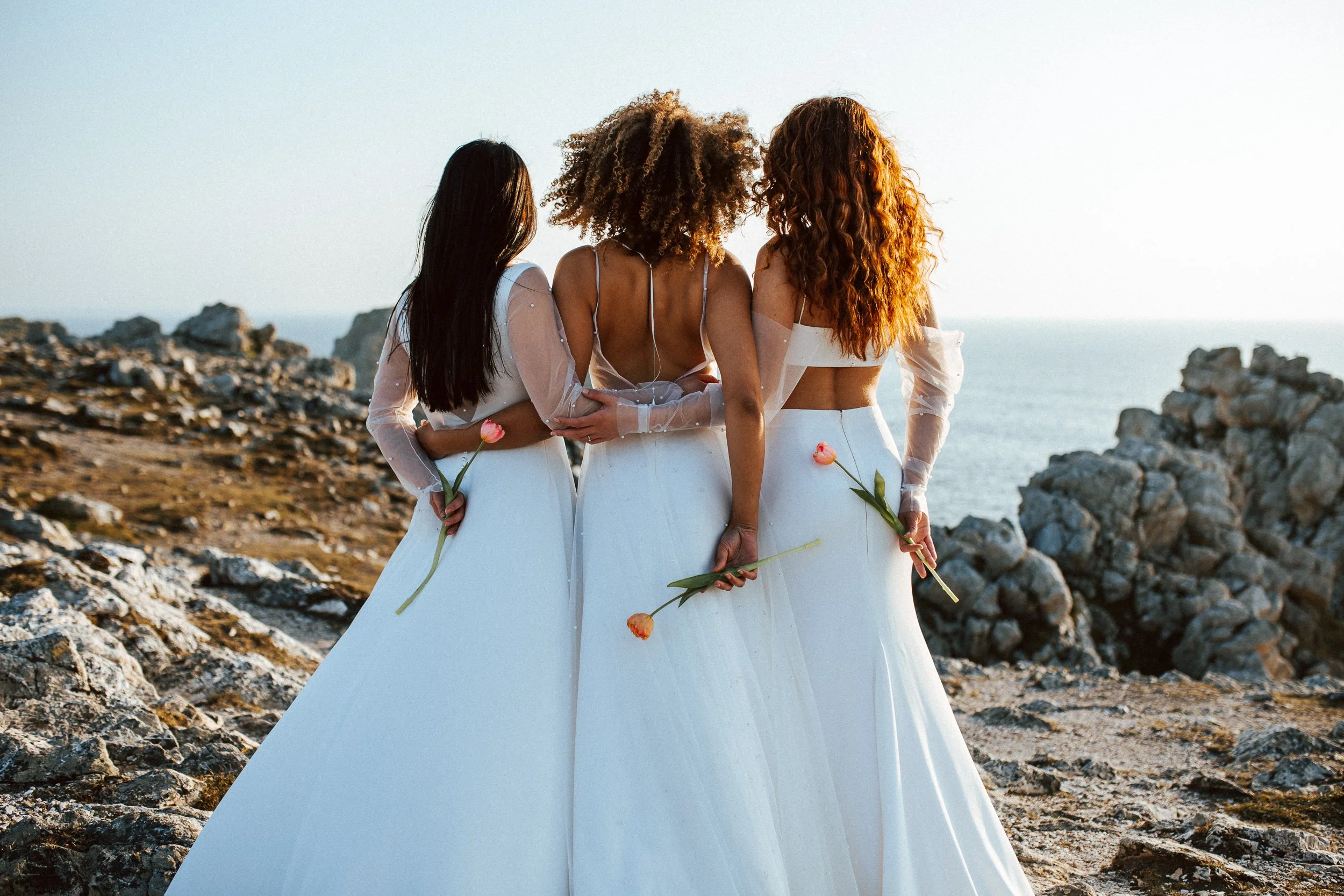 Robes de mariee Collection Capsule Thom de Corbie Mode Amours a l Ouest